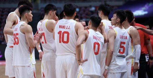 分大胜约旦, 却意味深长, 这个男篮团