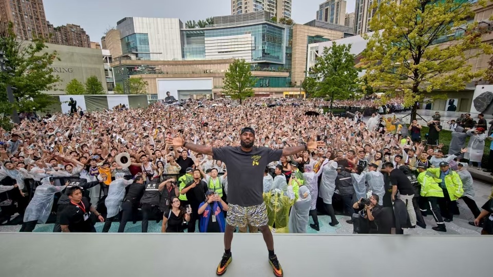 批评莫雷未, lOc, 出战术建议 批评莫雷未, lOc, 出战术建议