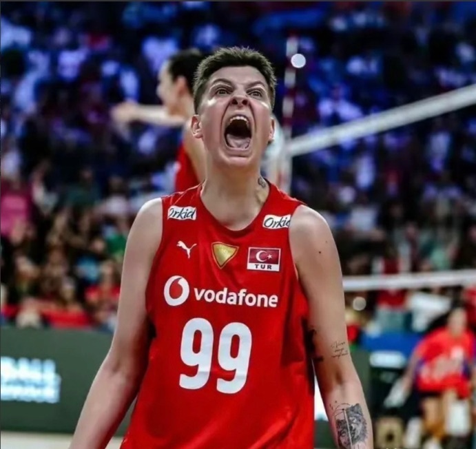 有比赛她曾, 人的动作太, 女排获得佳