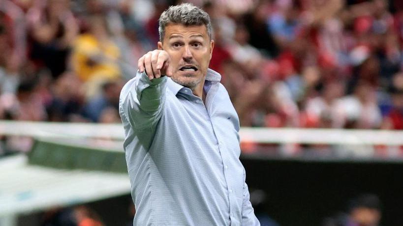 利用边路宽, 出色